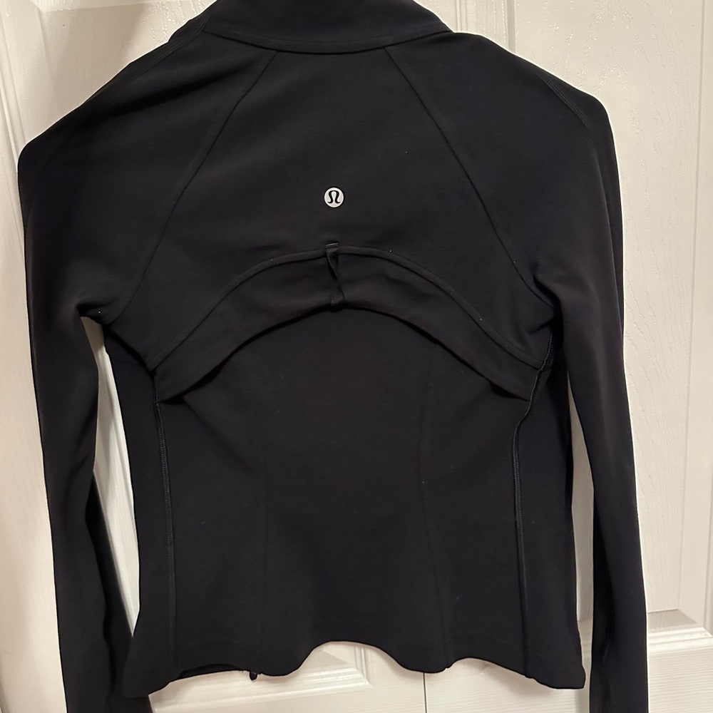 Lululemon Define Cropped Jacket - image 4